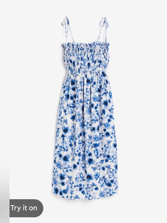 H&M Dresses & Skirts - H & M Smocked Bandeau Dress NWT!